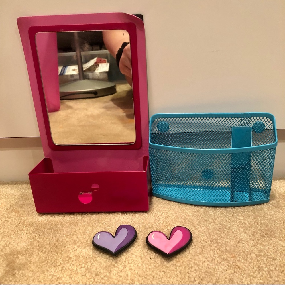 Locker Accessories